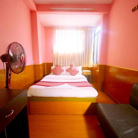 Hotel Kathmandu Hub Pvt Ltd Екстериор снимка